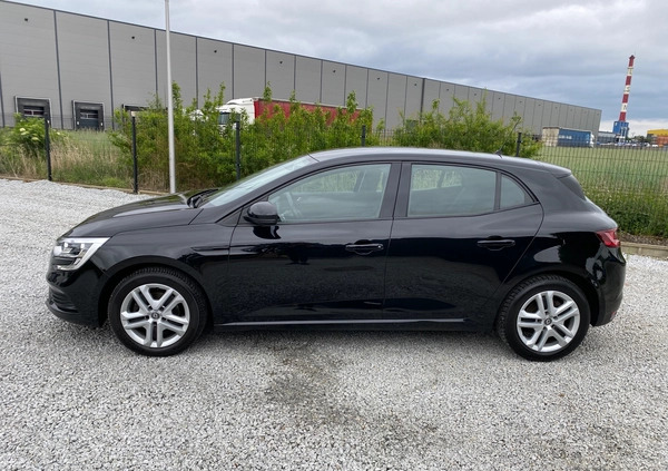 Renault Megane cena 45999 przebieg: 111000, rok produkcji 2017 z Wyszogród małe 781